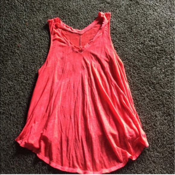 Free People Breezy tank - Picture 2 of 3